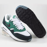 Nike Herren Sneaker Air Max 1 Essential White/Black-Lucid Green
